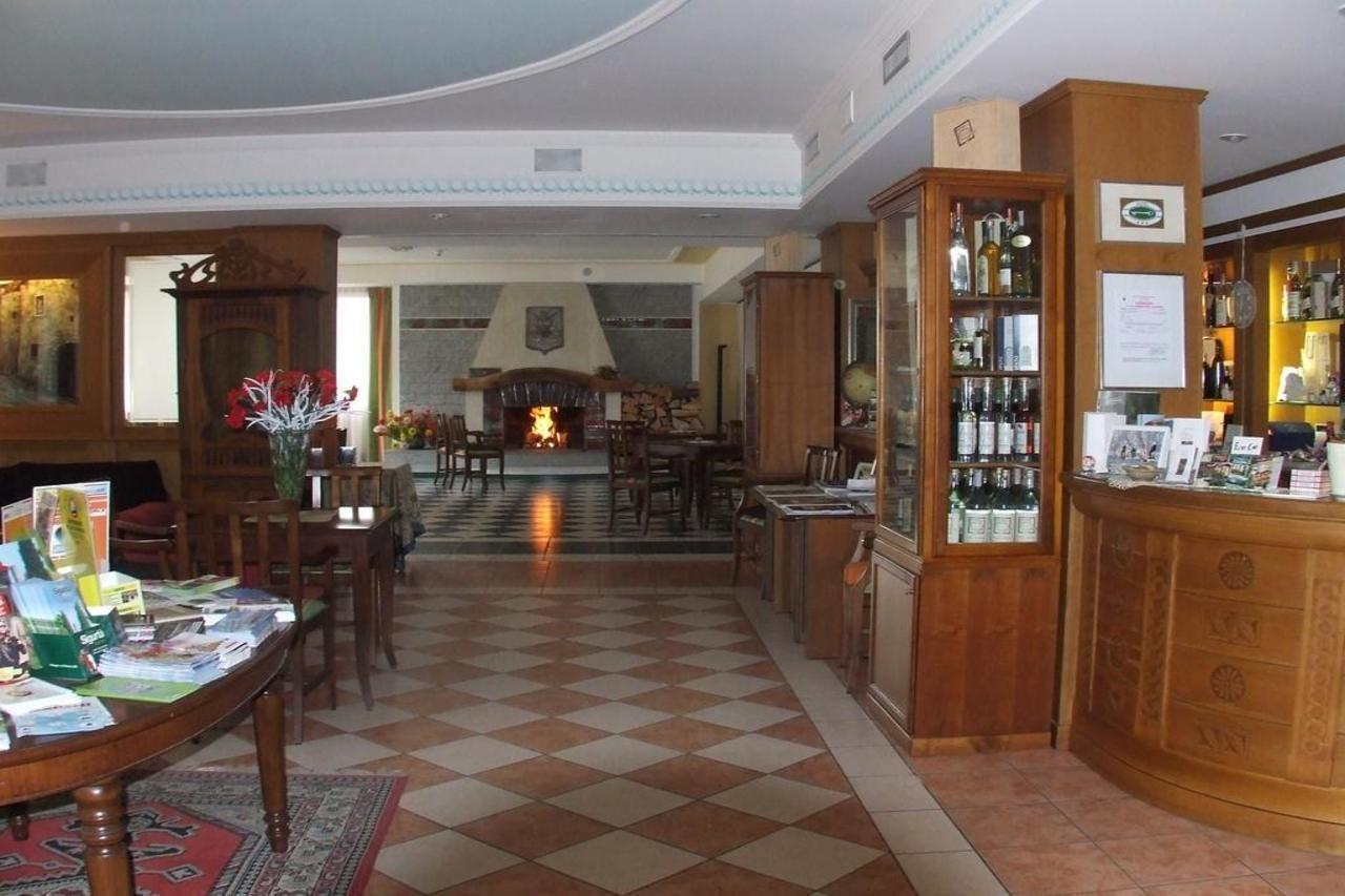 Club Hotel טנו מראה חיצוני תמונה